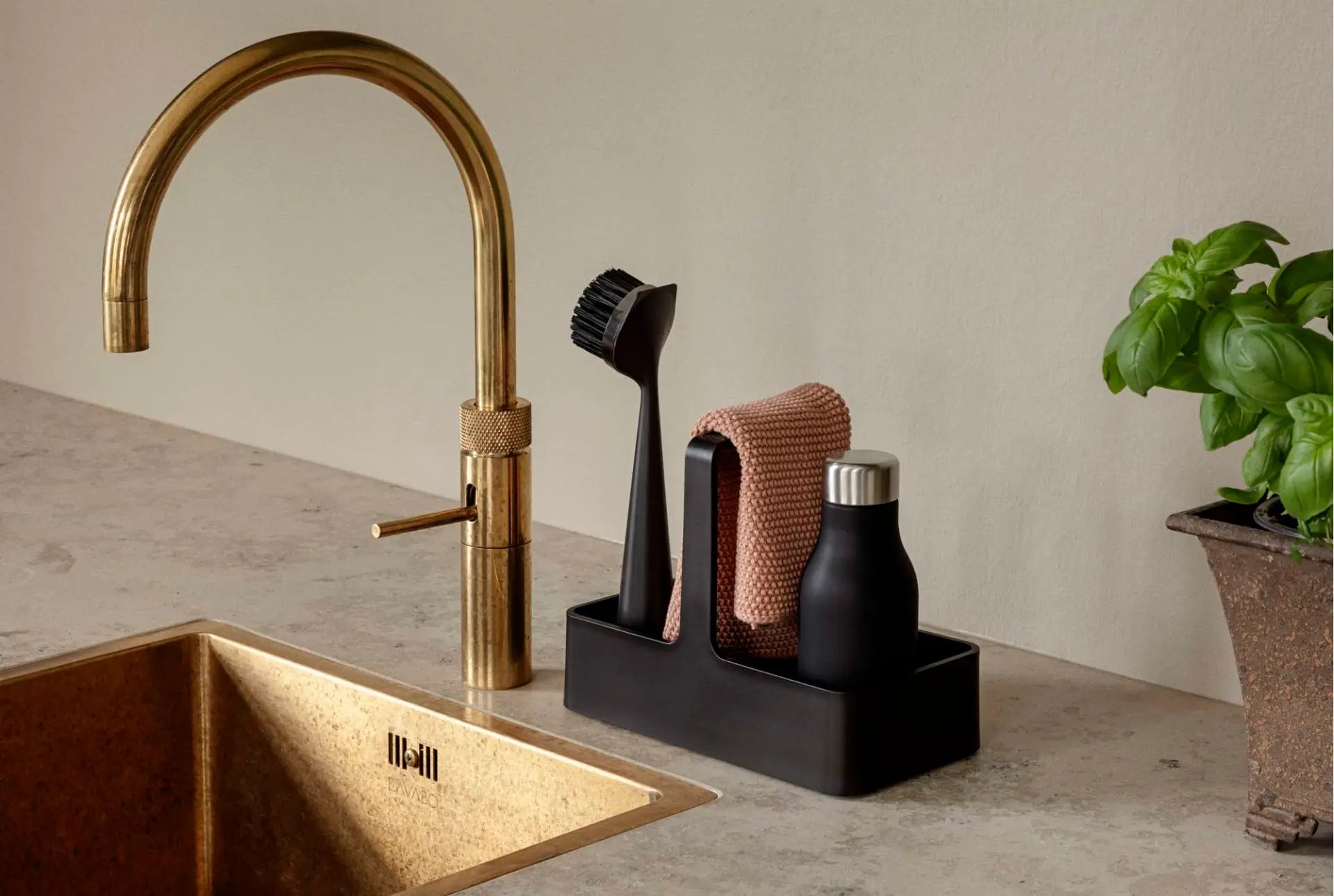 EVA SINK CADDY OPVASKEBØRSTEHOLDER SORT