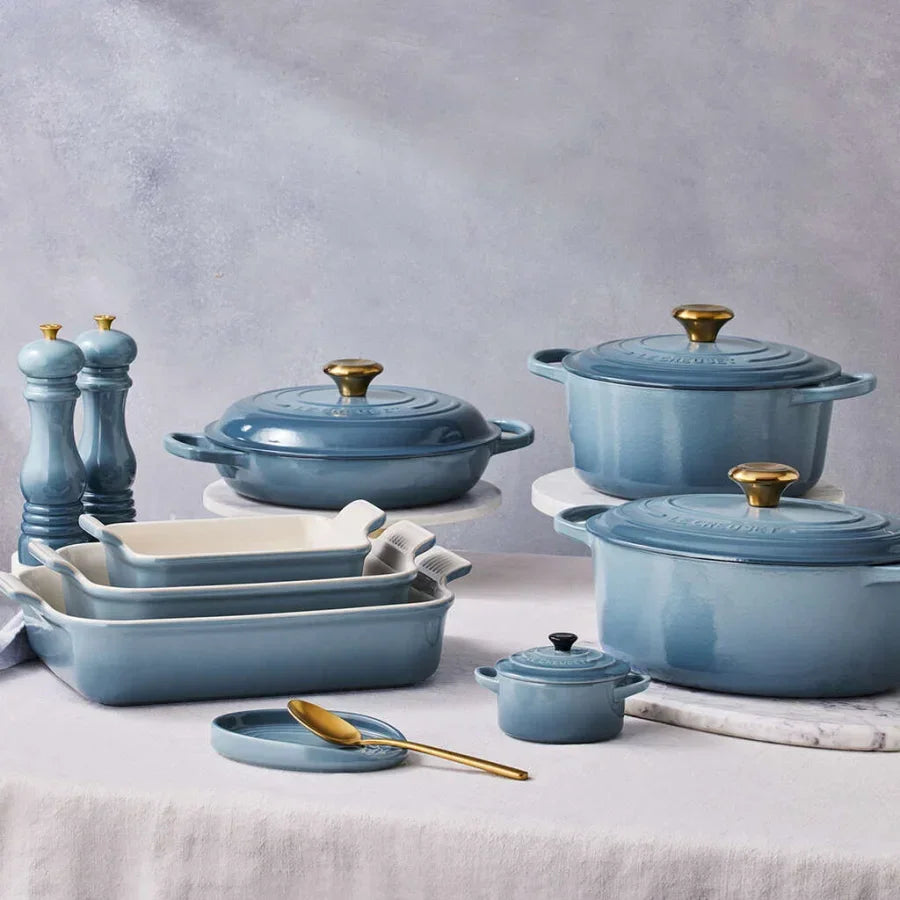 LE CREUSET GRYDESKEHOLDER CHAMBRAY 15 CM