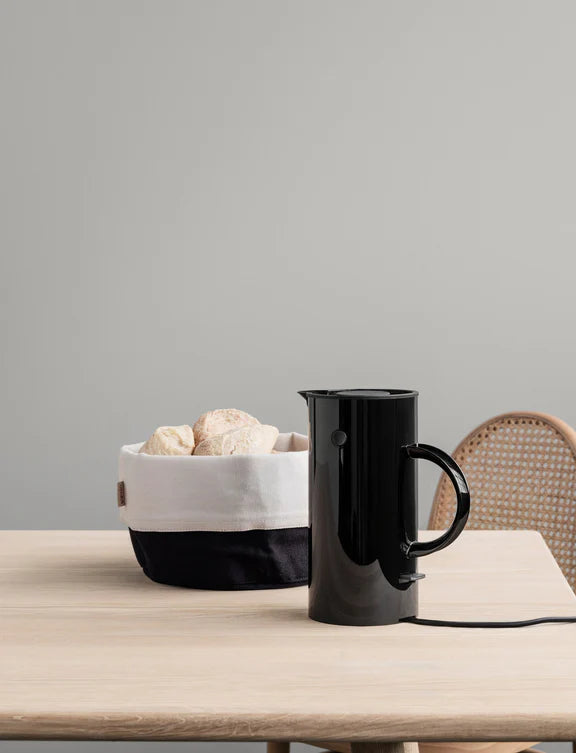 STELTON EM77 EL-KEDEL 0,5 L SORT