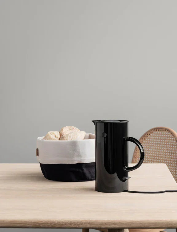 STELTON EM77 EL-KEDEL 0,5 L SORT