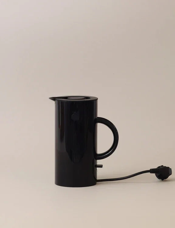 STELTON EM77 EL-KEDEL 0,5 L SORT