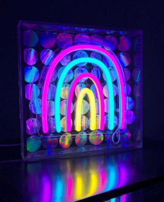 CONZEPT NEONSKILT RAINBOW TIL USB