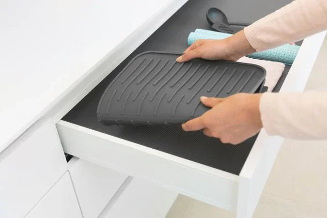 BRABANTIA OPVASKEMÅTTE SILIKONE MØRKEGRÅ