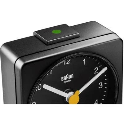 BRAUN VÆKKEUR SORT