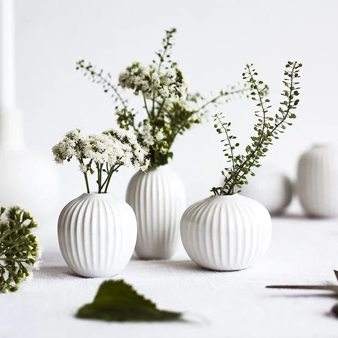 HAMMERSHØI VASE 12,5 CM HVID
