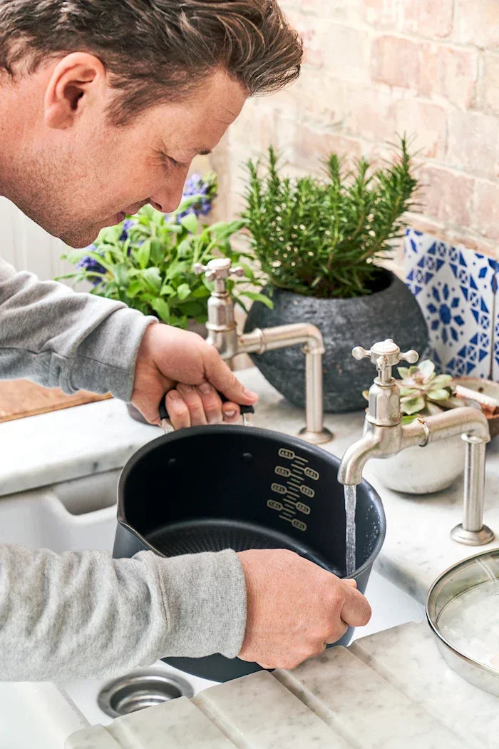 JAMIE OLIVER GRYDE Ø24CM 5,0LTR HARD ANODISED
