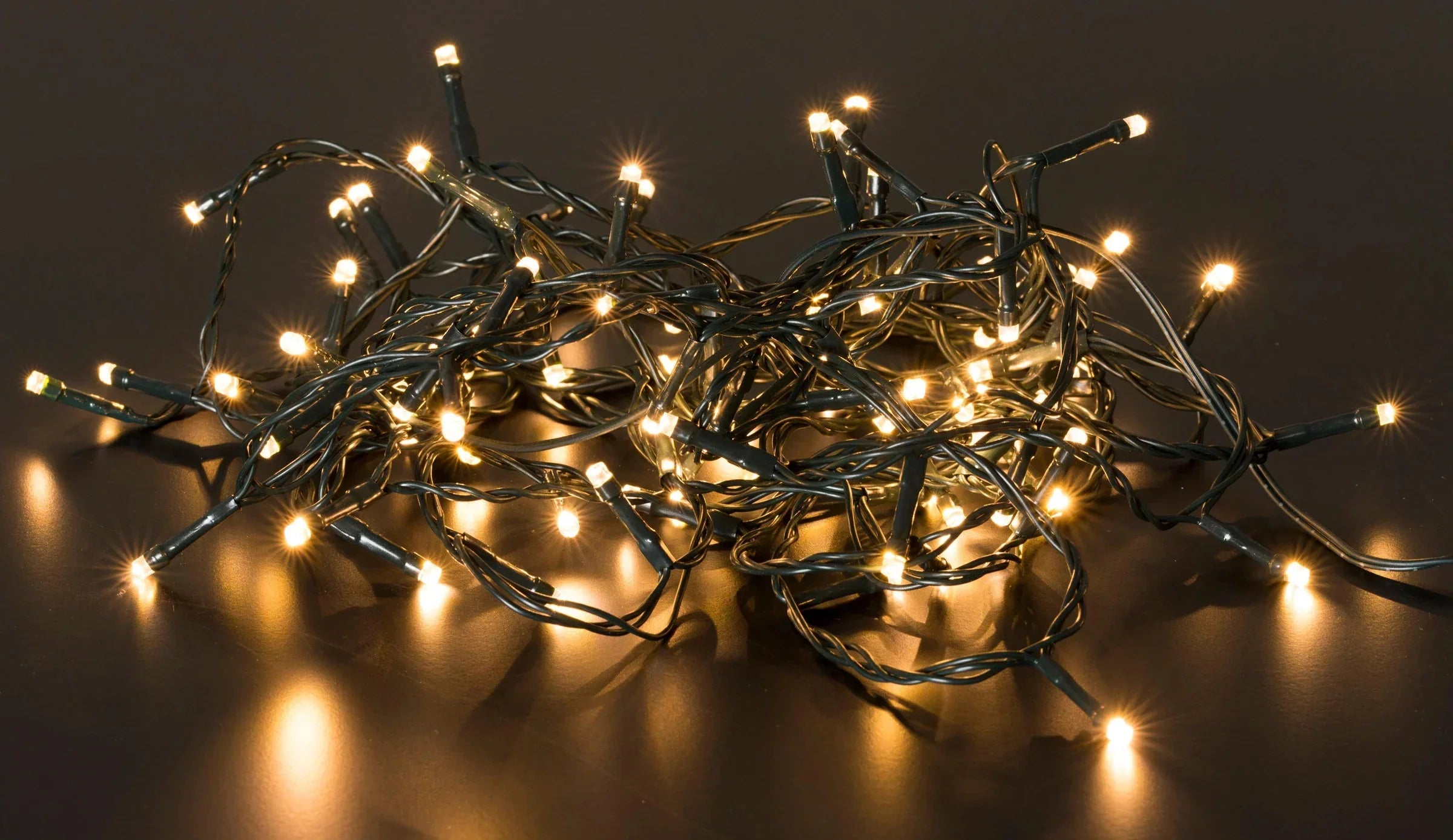 CONZEPT LYSKÆDE HVID 160 LED 15,9 MTR