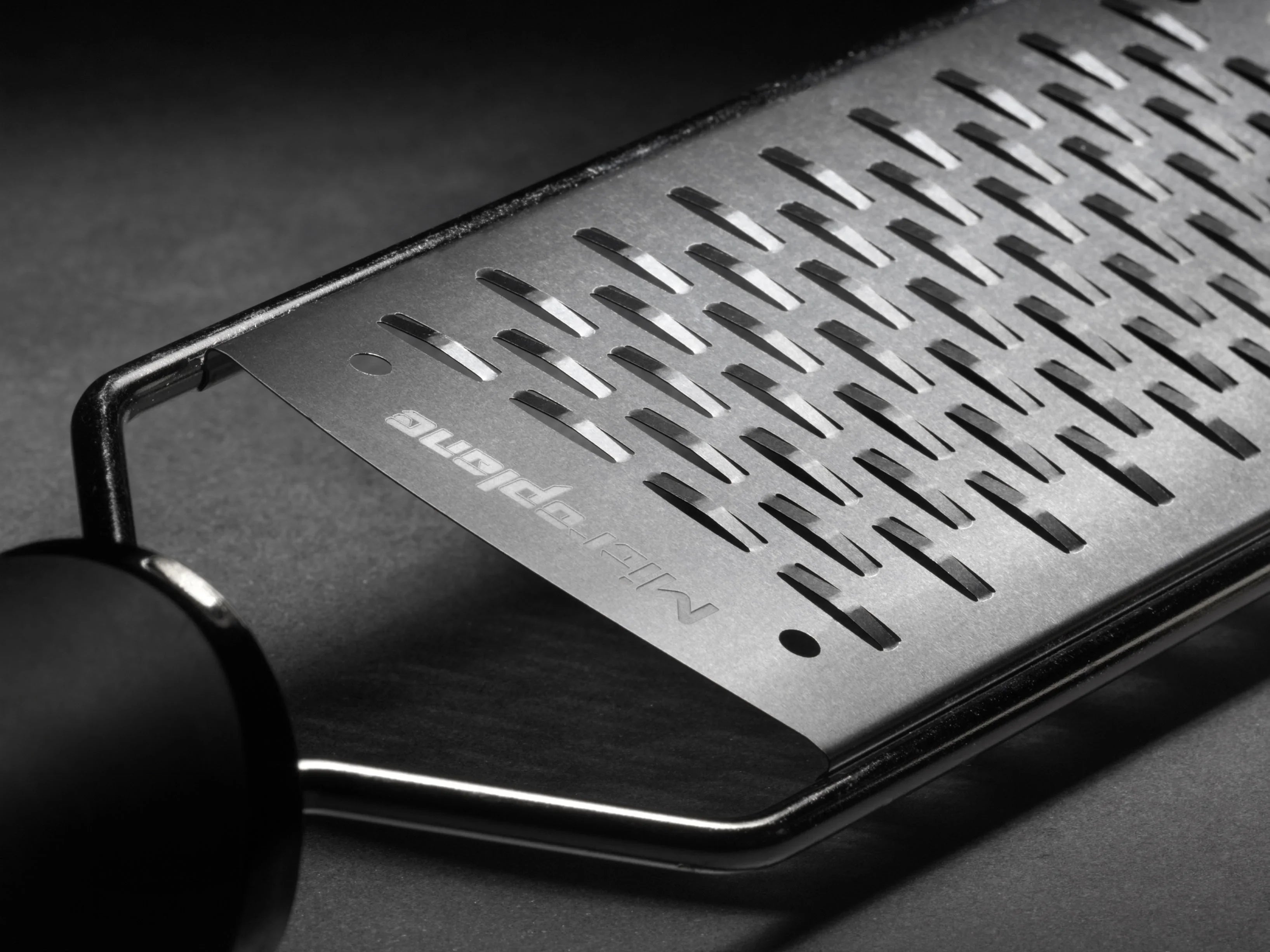 MICROPLANE RIVEJERN MEDIUM RIBBE GOURMET