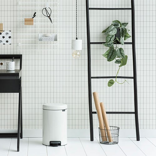 BRABANTIA PEDALSPAND 12 LTR HVID