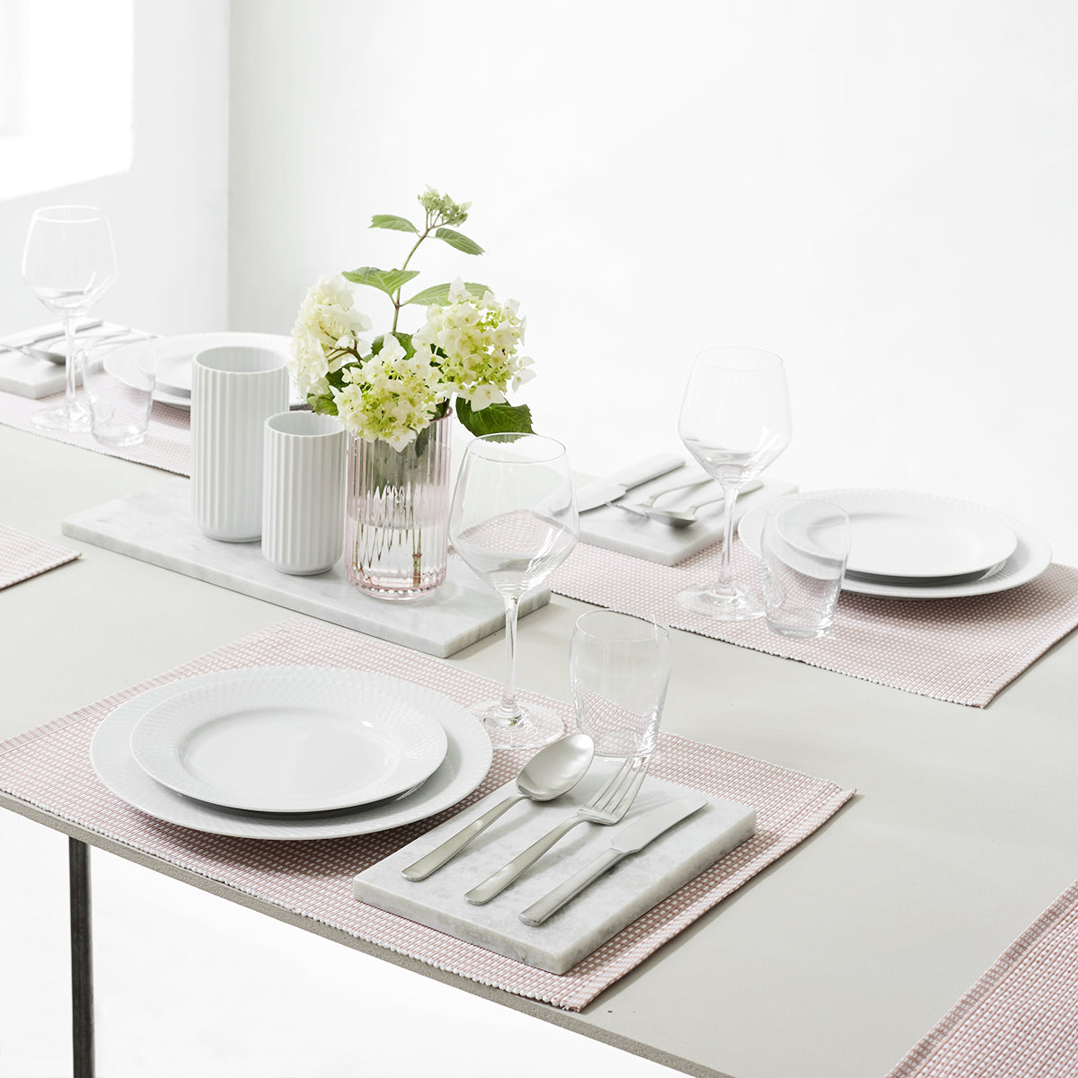 LYNGBY RHOMBE TALLERKEN 27 CM