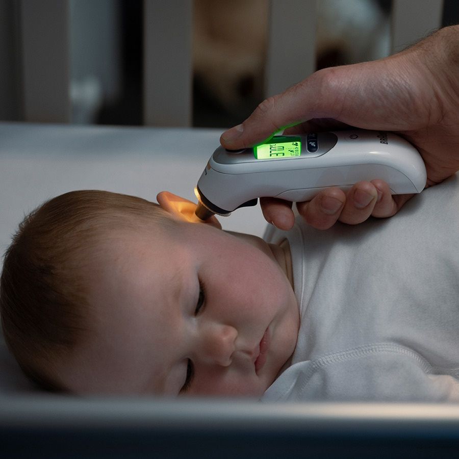 BRAUN ØRETERMOMETER ALDERSJUSTÉRBAR