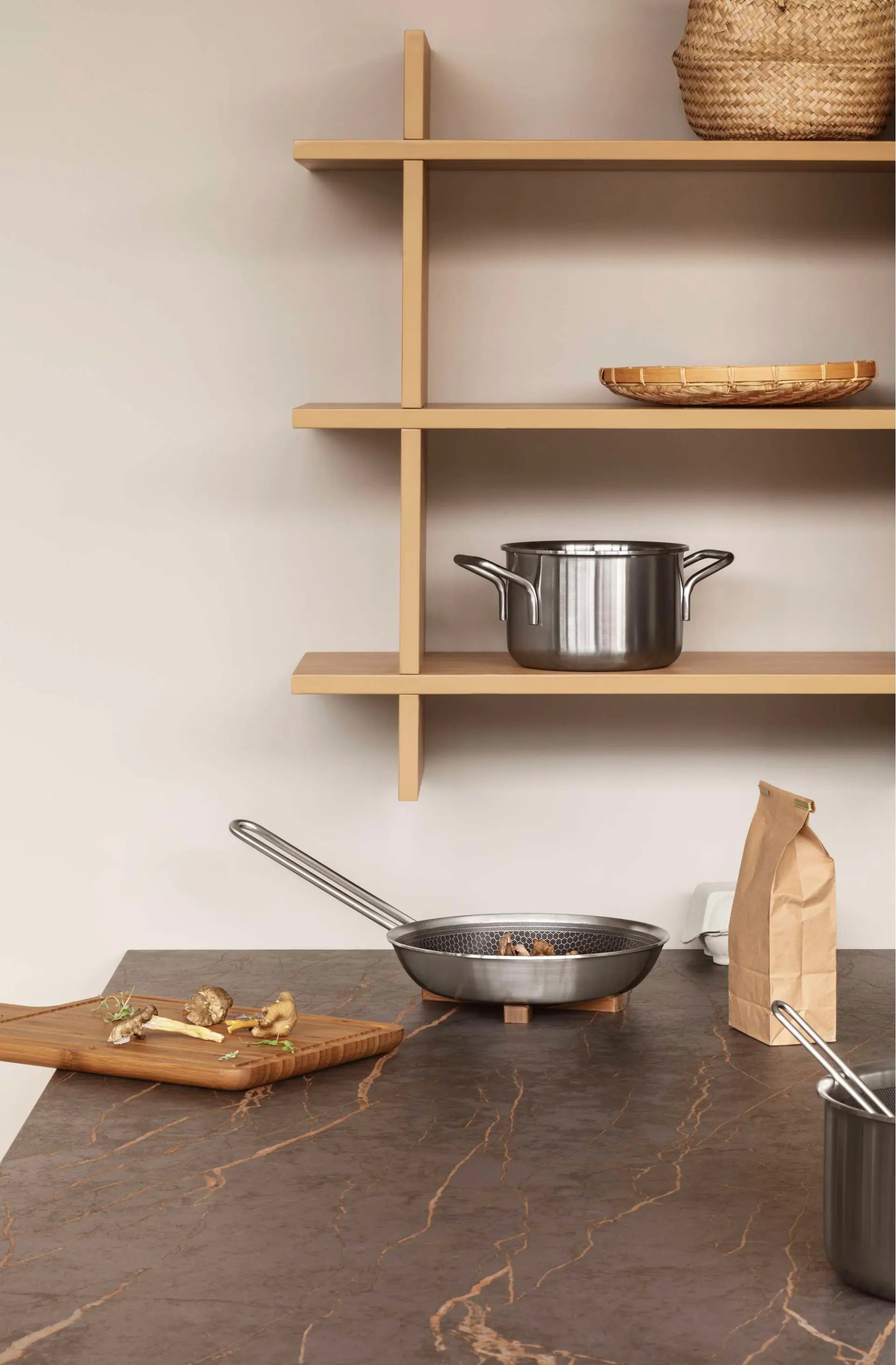 EVA TRIO GRYDE 2,2L/16 CM MULTI MOSAIC KERAMISK
