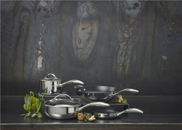 SCANPAN HAPTIQ SAUTEUSE MED LÅG 26 CM 3,7 LITER