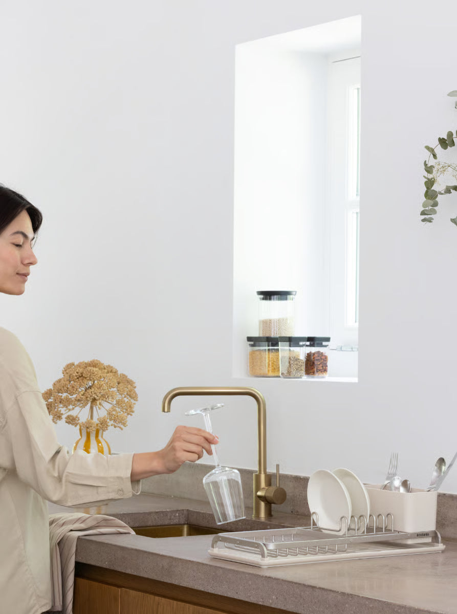 BRA. OPVASKESTATIV LILLE BEIGE