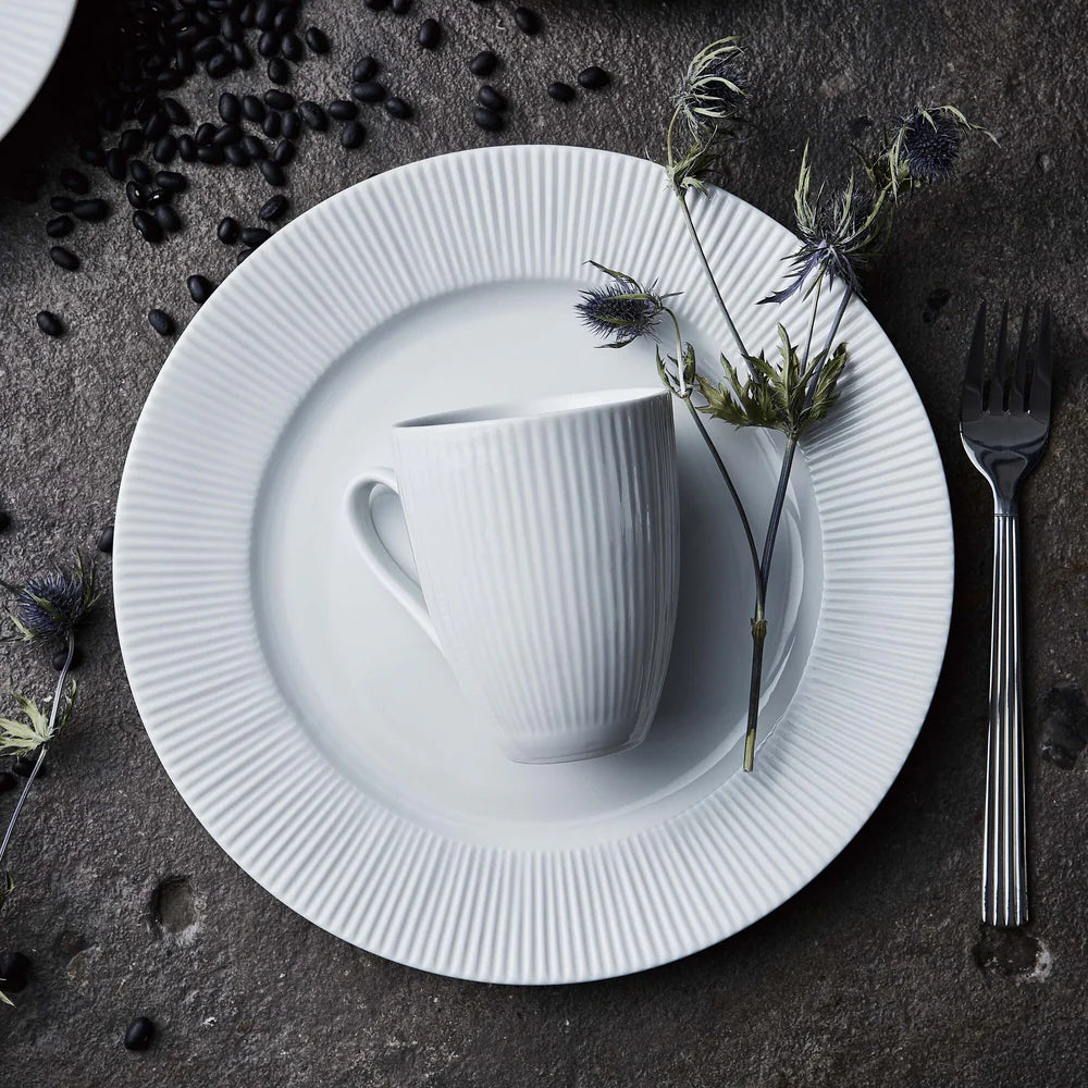 GROOVY KRUS 30 CL. RILLET HVID PORCELÆN